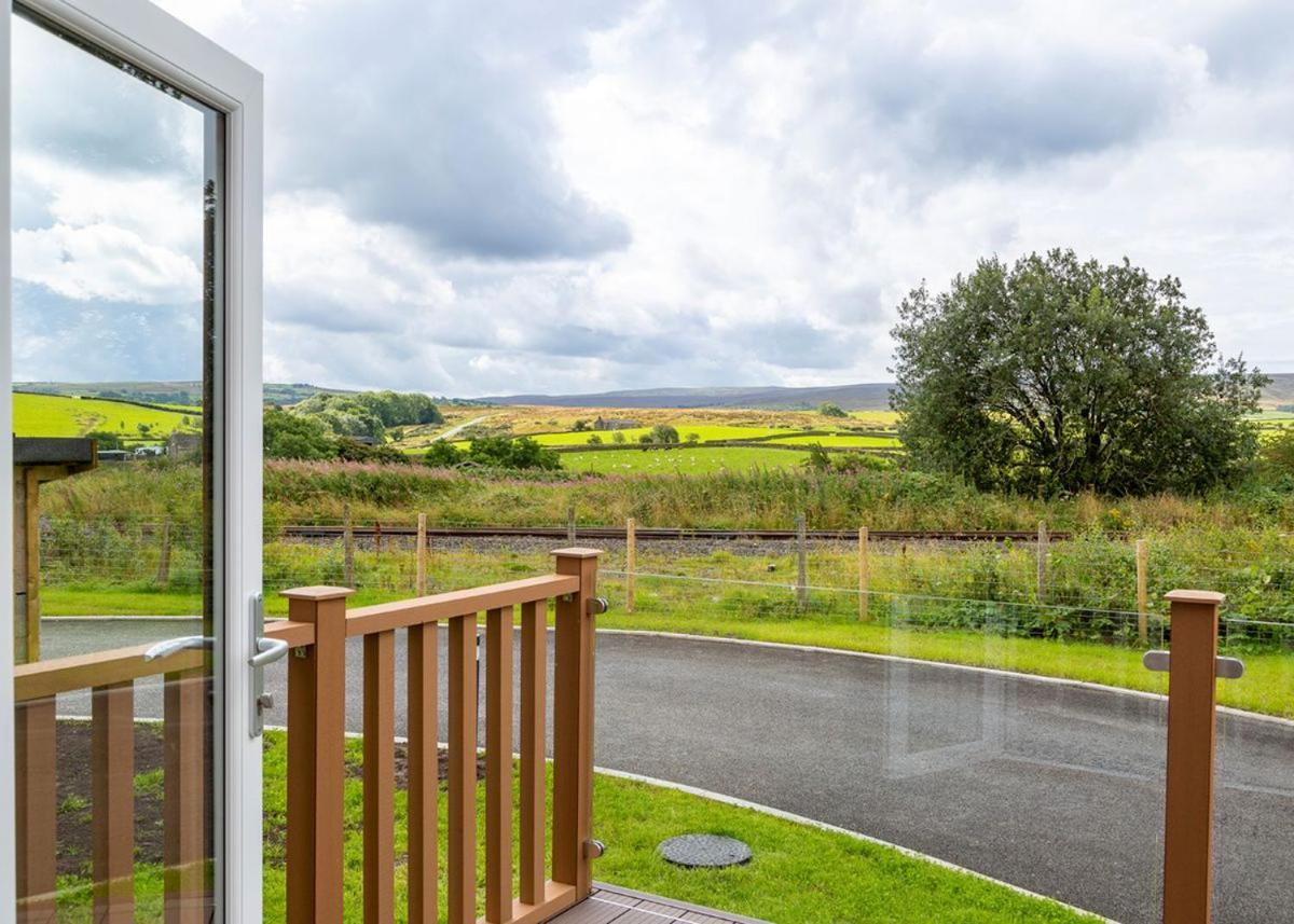 Great Harlow Views Newby  Luaran gambar