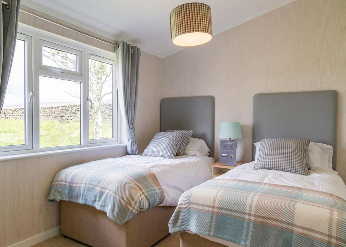 Great Harlow Views Newby  Luaran gambar