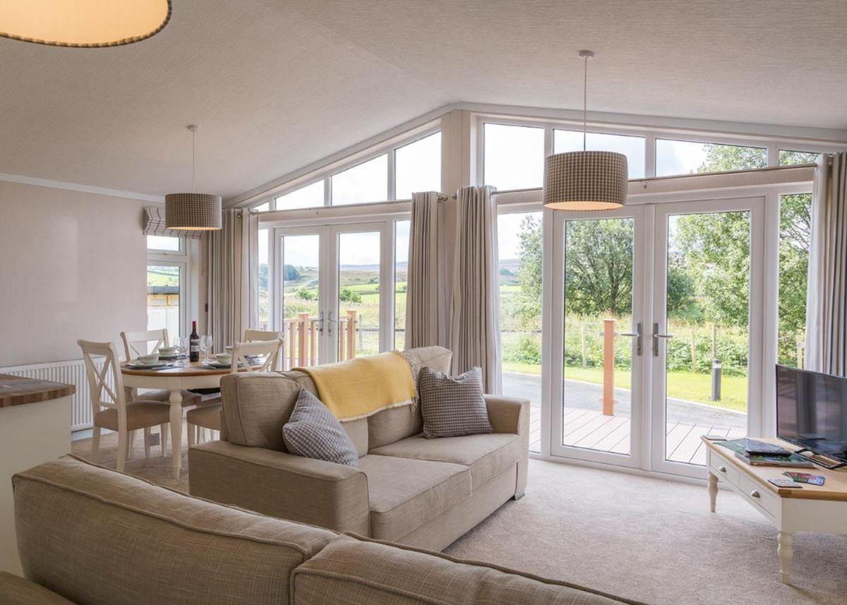 Great Harlow Views Newby  Luaran gambar