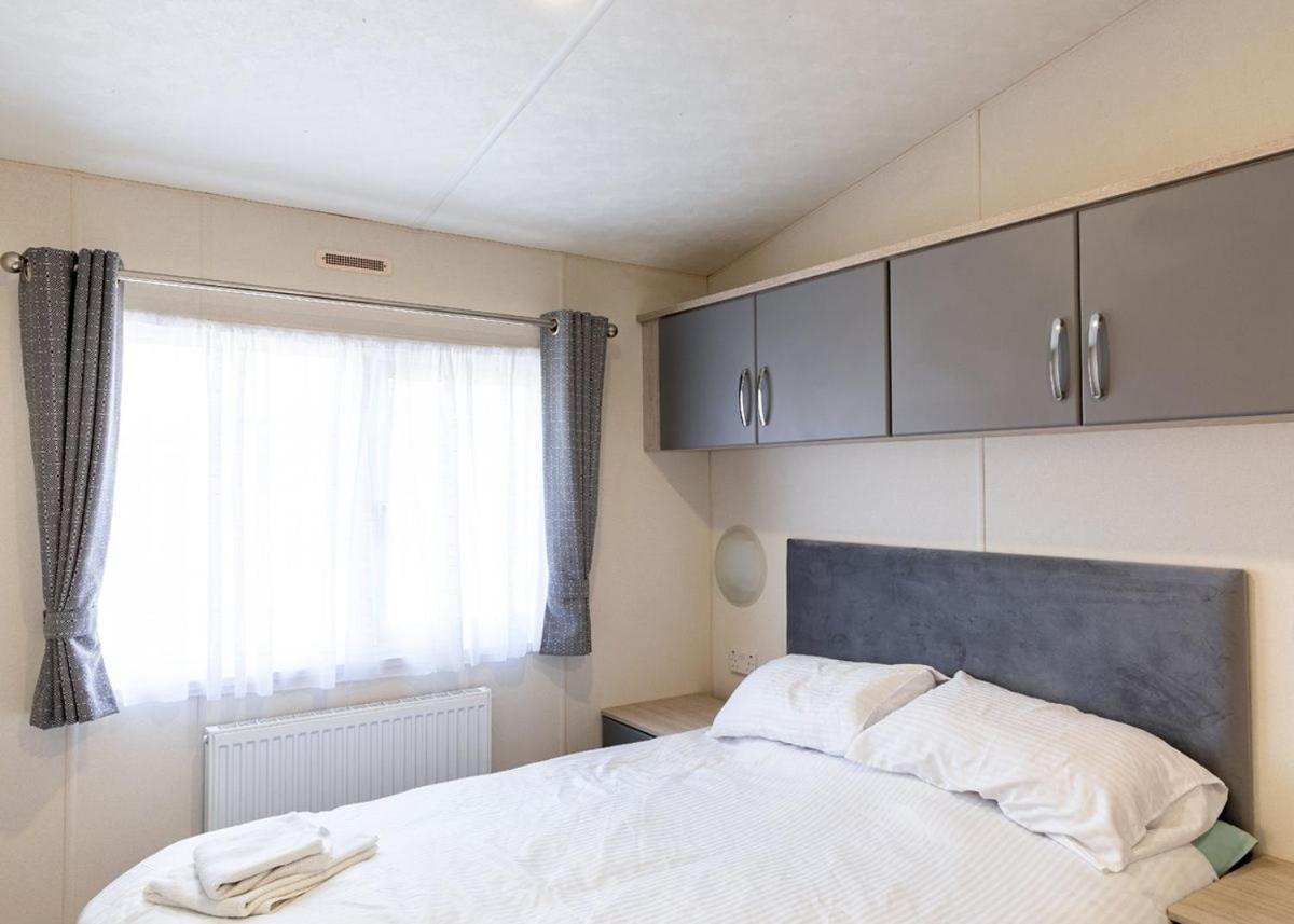 Great Harlow Views Newby  Luaran gambar